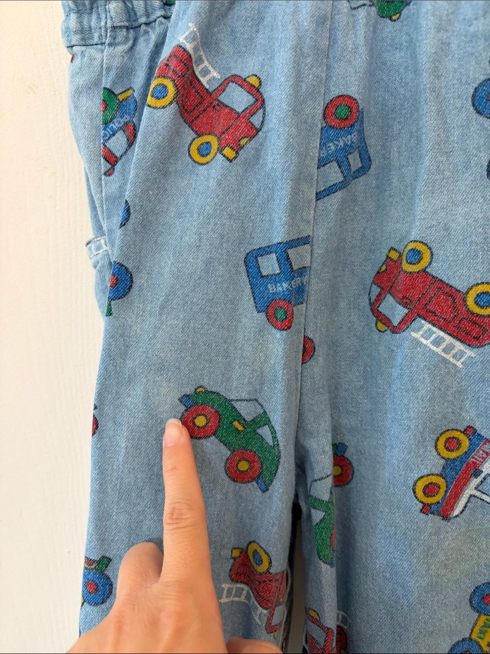 Vintage OshKosh B'gosh Light Blue Denim Overalls with Car Print